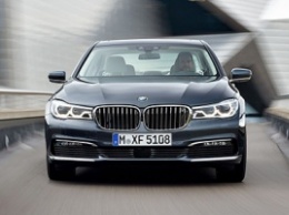 В США приостановлены продажи BMW 7-Series