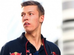 В Китае россиянин Даниил Квят стал третьим на этапе «Формулы-1»