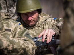 Украинские бойцы дали отпор террористам в районе Крымского