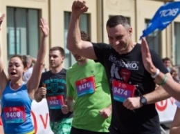 Кличко пробежал 2км в благотворительном забеге (ФОТО)