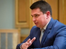 Глава антикоррупционного бюро: в Украине разворовали более миллиарда гривен