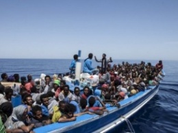 Более 400 мигрантов погибли в Средиземном море