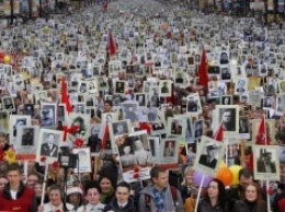 В "Бессмертном полке" в Нью-Йорке примут участие потомки американских ветеранов