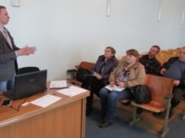 В Новодонецком были проведены тренинги по написанию проектов