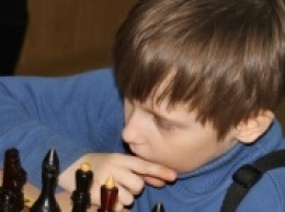 В каждой днепропетровской школе хотят открыть шахматный кружок