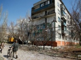 За сутки боевики 46 раз обстреляли позиции ВСУ на Донбассе