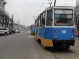 В Днепродзержинске парализовано движение трамвая №3