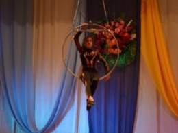 Гран-при всекрымского конкурса детского искусства и специальный приз достались ялтинскому народному цирку «Парад надежд»