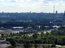 В интернете опубликовали редкое видео строительства Московского моста в Киеве