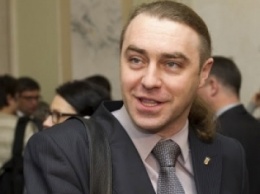 Мирошниченко в Киевраде облили фекалиями, началась драка (ВИДЕО)