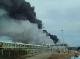 Мощный взрыв на нефтехимическом заводе в Мексике: много пострадавших (ФОТО, ВИДЕО, ОБНОВЛЕНО)
