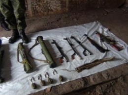 На Днепропетровщину из Донбасса привезли гранатометы, огнемет и автоматы