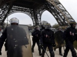 В Париже произошли беспорядки из-за планов властей Франции реформировать трудовое законодательство