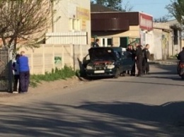 В Геническе автомобиль со взрывным устройством полиция обнаружила несколько дней назад