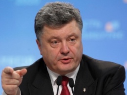 Порошенко: безвизовый режим позволит вернуться в Украину сотням тысяч граждан