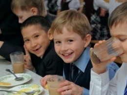 Запорожских детей кормили маслом с растительными жирами (Документ)