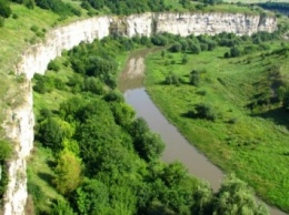 Тернопольчанин сорвался с каньона в Каменце-Подольском