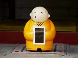 В Китае создали робота-монаха