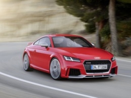 Audi представила TT RS