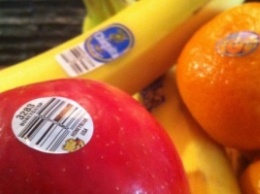 Цифры на наклейках на фруктах - важнее, чем вы думаете! Вот что они значат