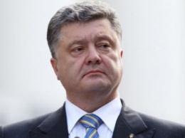 Украина вынуждена тратить средства нужные чернобыльцам на оборону - Президент
