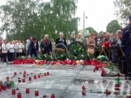 Около тысячи человек прошли шествием в Кировограде по случаю 30-й годовщины аварии на ЧАЭС