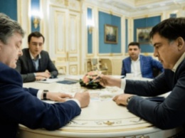 Саакашвили обратился к Порошенко: В Одессе все признаки контрреволюции и распада государства (ВИДЕО)