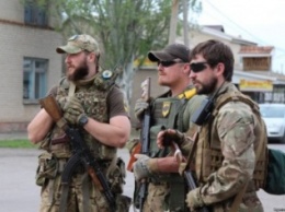 Геническ патрулируют полиция и полк «Азов»