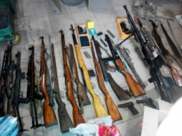 Полиция изъяла у жителя Нежина арсенал оружия