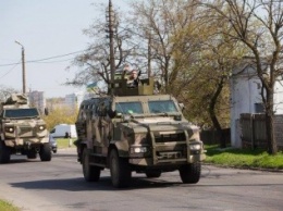 Полк Азов едет в Одессу, чтобы защитить регион от вторжения из Приднестровья