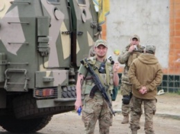 В Одессу уже прибыли по меньшей мере 300 бойцов полка "Азов"