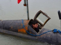 Китайский фермер построил подводную лодку