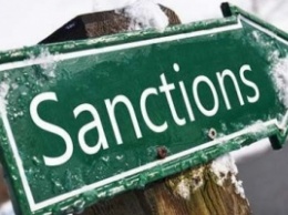 Французский парламент одобрил призыв снять санкции с РФ