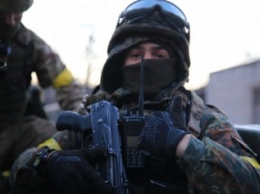 Ночь в АТО: снайперы "ДНР" атаковали украинских воинов в районе Марьинки