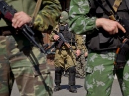 В течение суток на Донбассе погиб один боевик, еще трое получили ранения