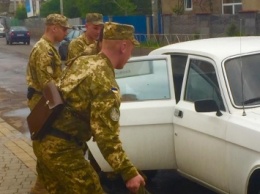 В Ужгороде на вокзале задержали пьяного военнослужащего (ФОТО)