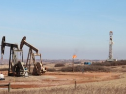 Эксперты предупредили о падении цен на нефть до $ 30 за баррель - Bloomberg
