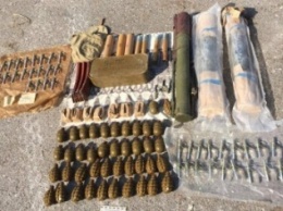 Под Одессой нашли 42 гранаты