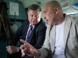 Порошенко обсудил с Тукой стратегические вопросы по Донбассу в ходе работы в Кабмине