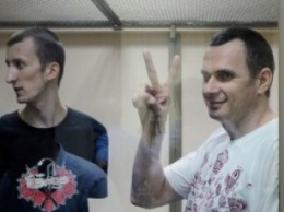 Сенцов и Кольченко заполнили документы для экстрадиции