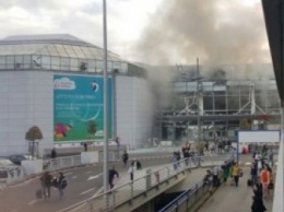 Аэропорт Брюсселя вновь заработал после мартовских терактов