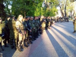 Полк "Днепр-1" будет охранять общественный порядок в городе и области