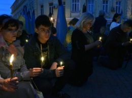 В центре Одессы почтили память погибших за независимость Украины