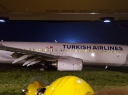 В Косово закрыли аэропорт из-за аварии пассажирского самолета