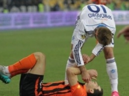 Как Ярмоленко целовал футболку Динамо перед ультрас Шахтера (ВИДЕО)