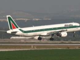 Пассажиры рейса Рим - Москва задержали рейс и попросили сменить самолет