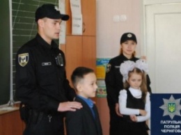 Черниговские патрульные в апреле провели 15 встреч со школьниками
