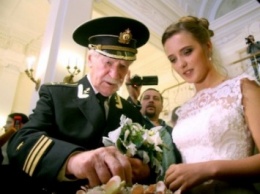 Молодая избранница Ивана Краско поведала о супружеской жизни с актером