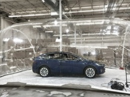 Tesla Model X справился с грязным воздухом за две минуты