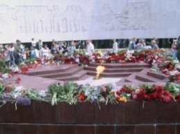 В Ялте отреставрирован мемориал «Вечный огонь»